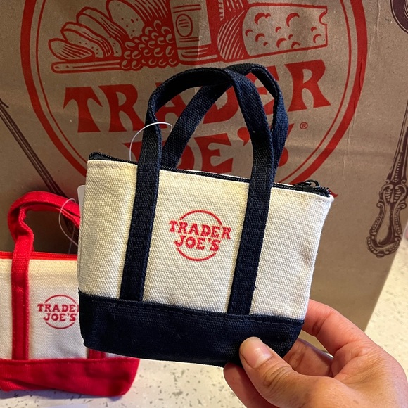 Canvas micro Tote Bag with grocery bag Set - Red, Black, Green - Picture 4 of 5